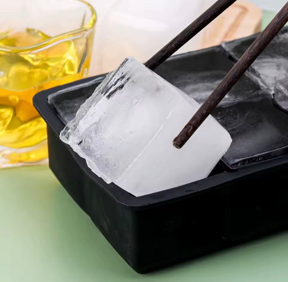 8 Grid Silicone Ice Mold, Easy Release Ice Tray, Creative Ice Cube Mold, Rectangle Shape Ice Maker Ice Cube Tray