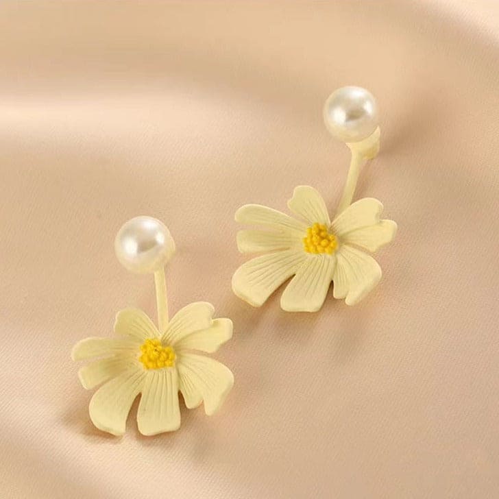 Daisy Flower Pearl Drop Earrings, Small Daisy Earrings, Floral Stud Earrings, Party Wedding Earring Jewellery