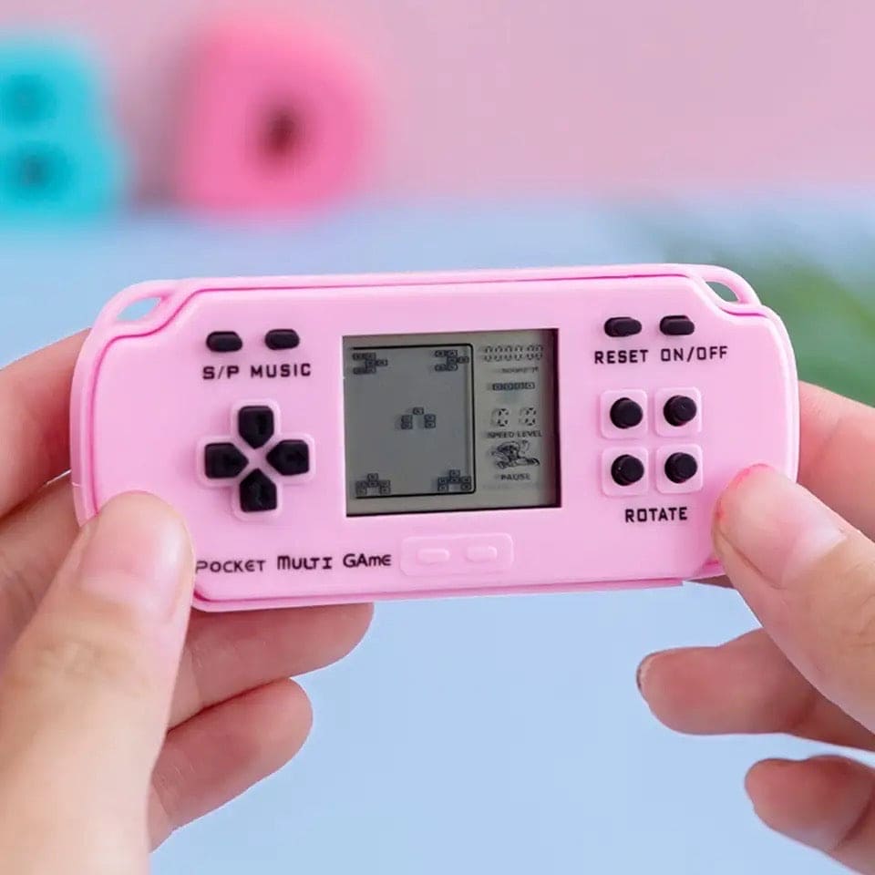 Keychain Console Mini PSP Game Keychain, Retro Console Video Game, Handheld Game Consol ...