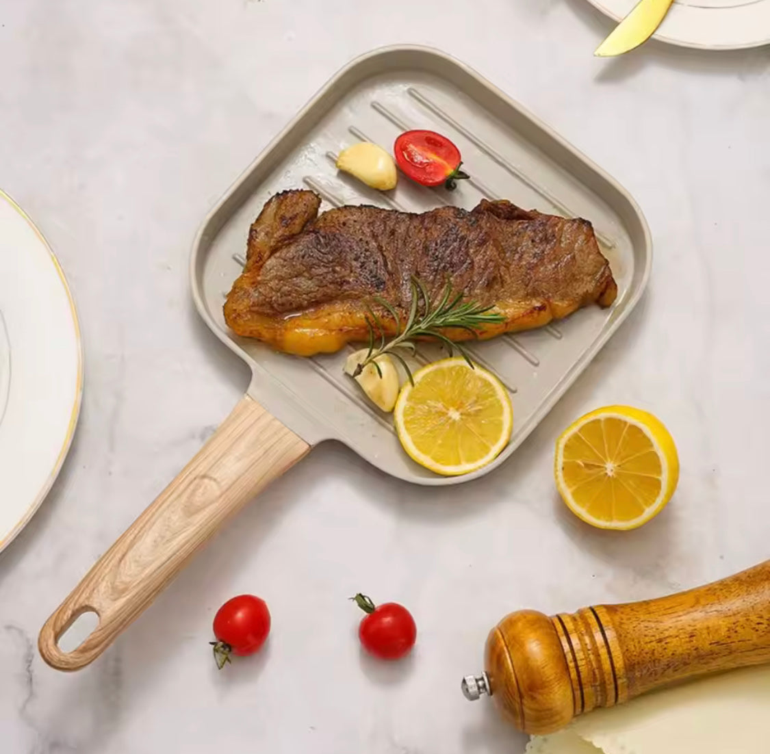 Nonstick Square Frying Pan With  Handle, Non Stick Frying Pan, Household Breakfast Maker Pan