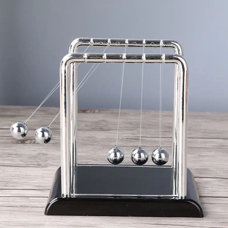 Newton Cradle Balance Steel Balls, 5 Balls Physics Science Pendulum Desk Toy, Home Decor Anti Stress Game Toy, Metal Pendulum Ball School Teaching Supplies, Steel Ball Balance Toy, Cool Office Decor and Tabletop Toys for Stress Relief