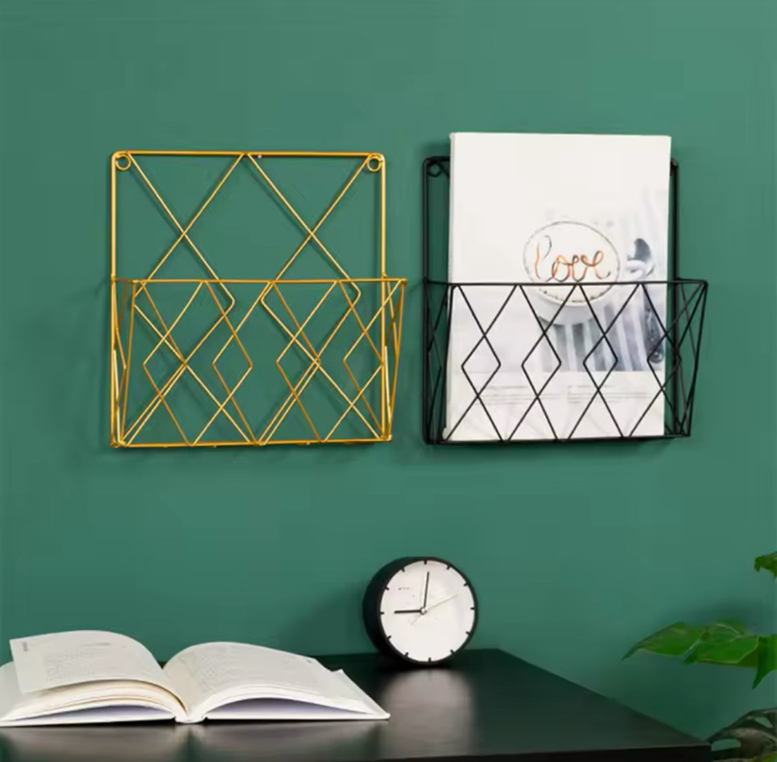 Wall Mounted Magazine Rack, Hanging Book Display Shelf, Magazine And Books Organizer