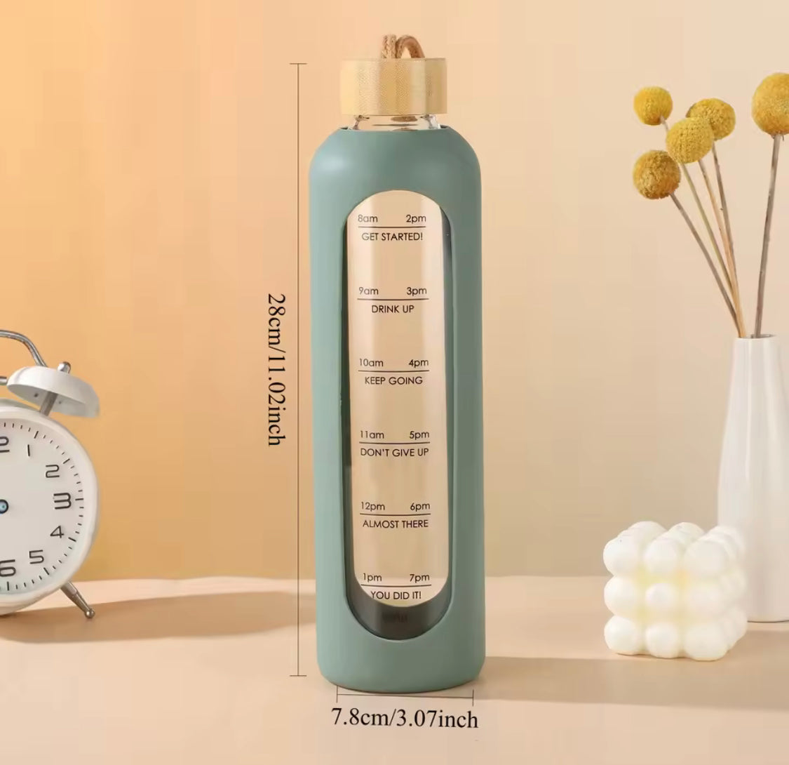 Silicone Sleeve Time Marked Glass Water Bottle, Glass Water Bottle Bamboo Lid, 1L Borosilicate Glass Drinking Bottle