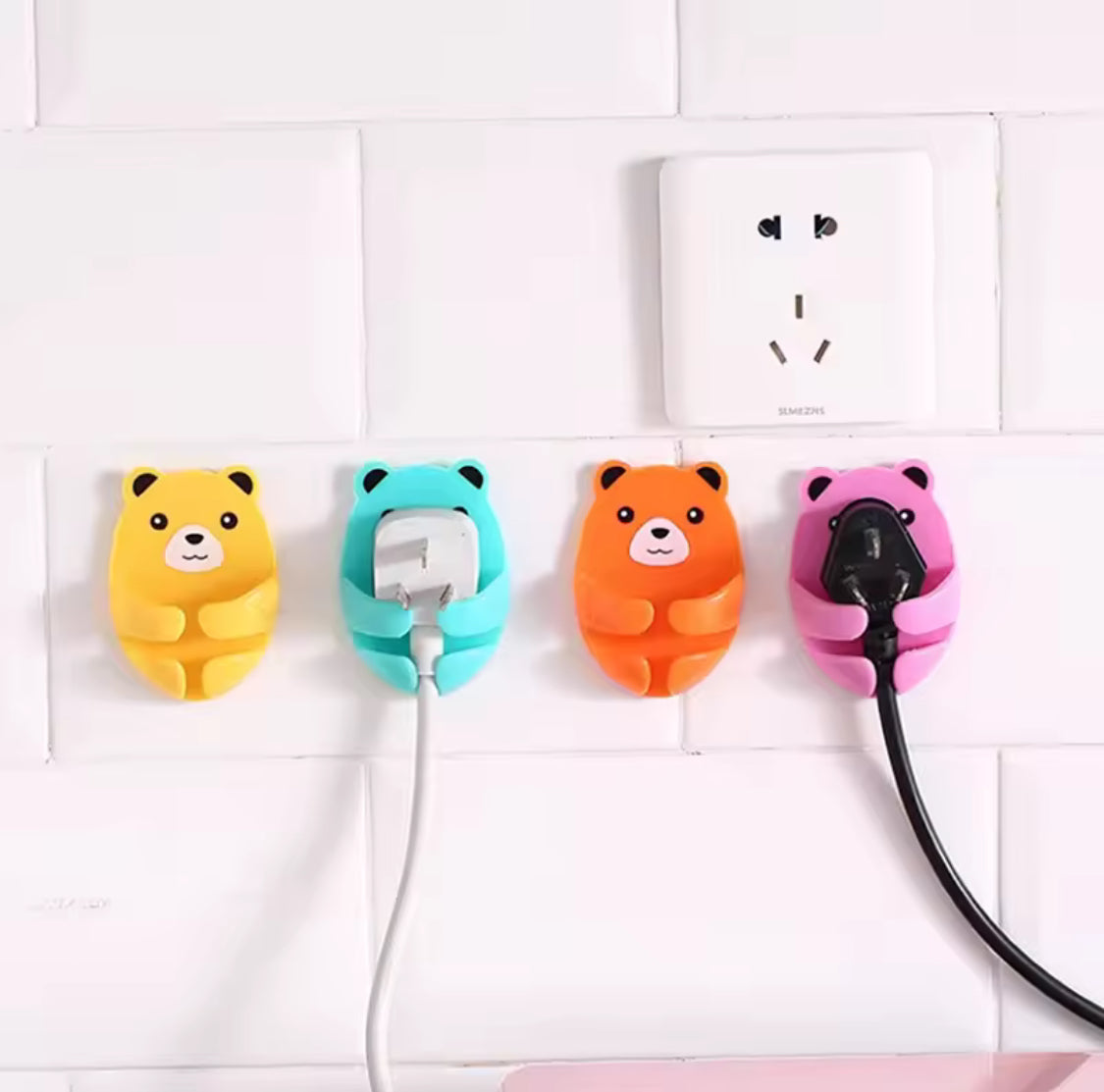 Set Of 4 Bear Plug Bracket Punch Free Hooks, Punch Free Power Plug Soc ...