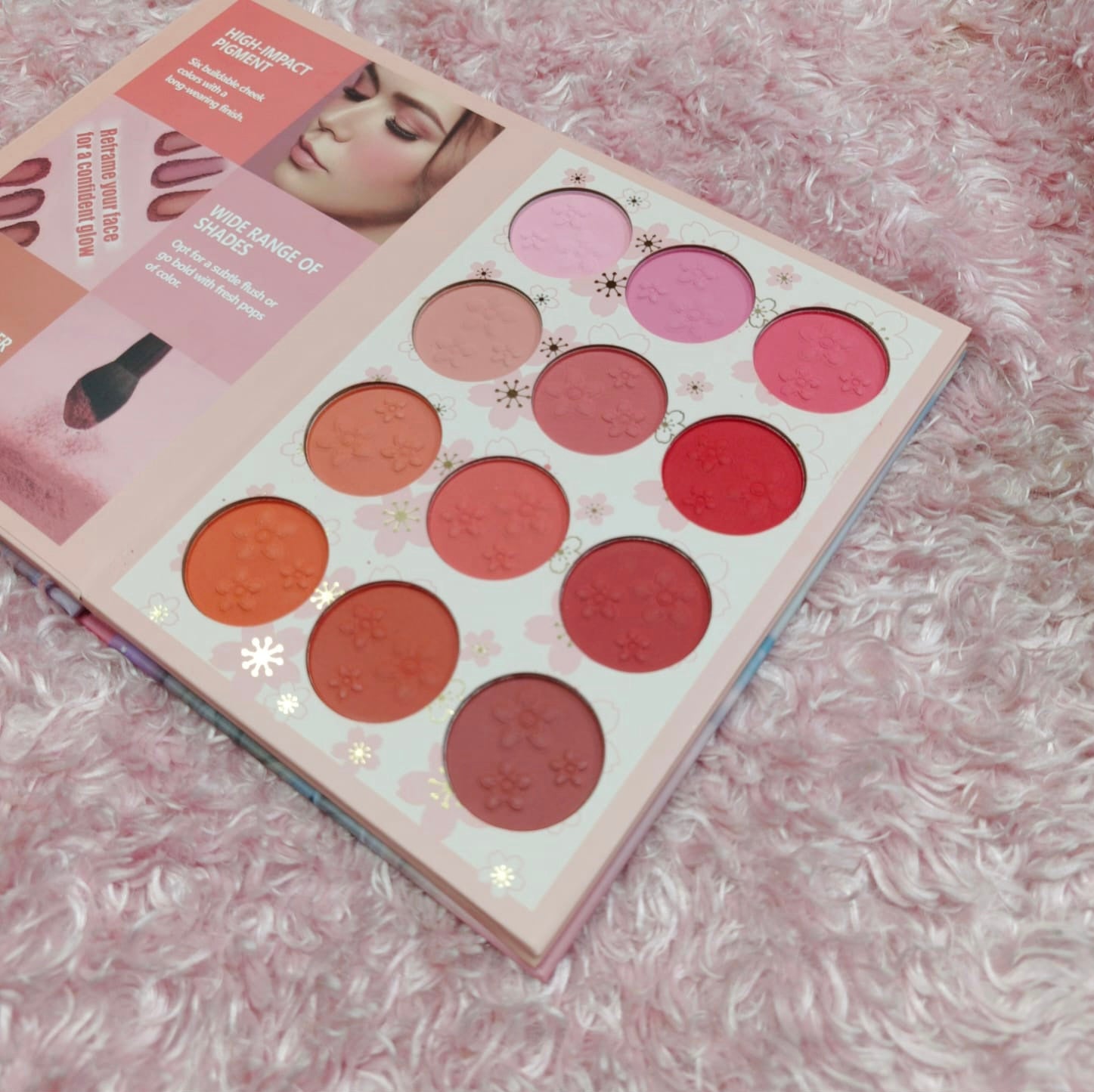 4 In 1 Makeup Book Palette, Face And Eyeshadow Makeup Book Palette, Multi Colours Eyeshadow Blusher Palette