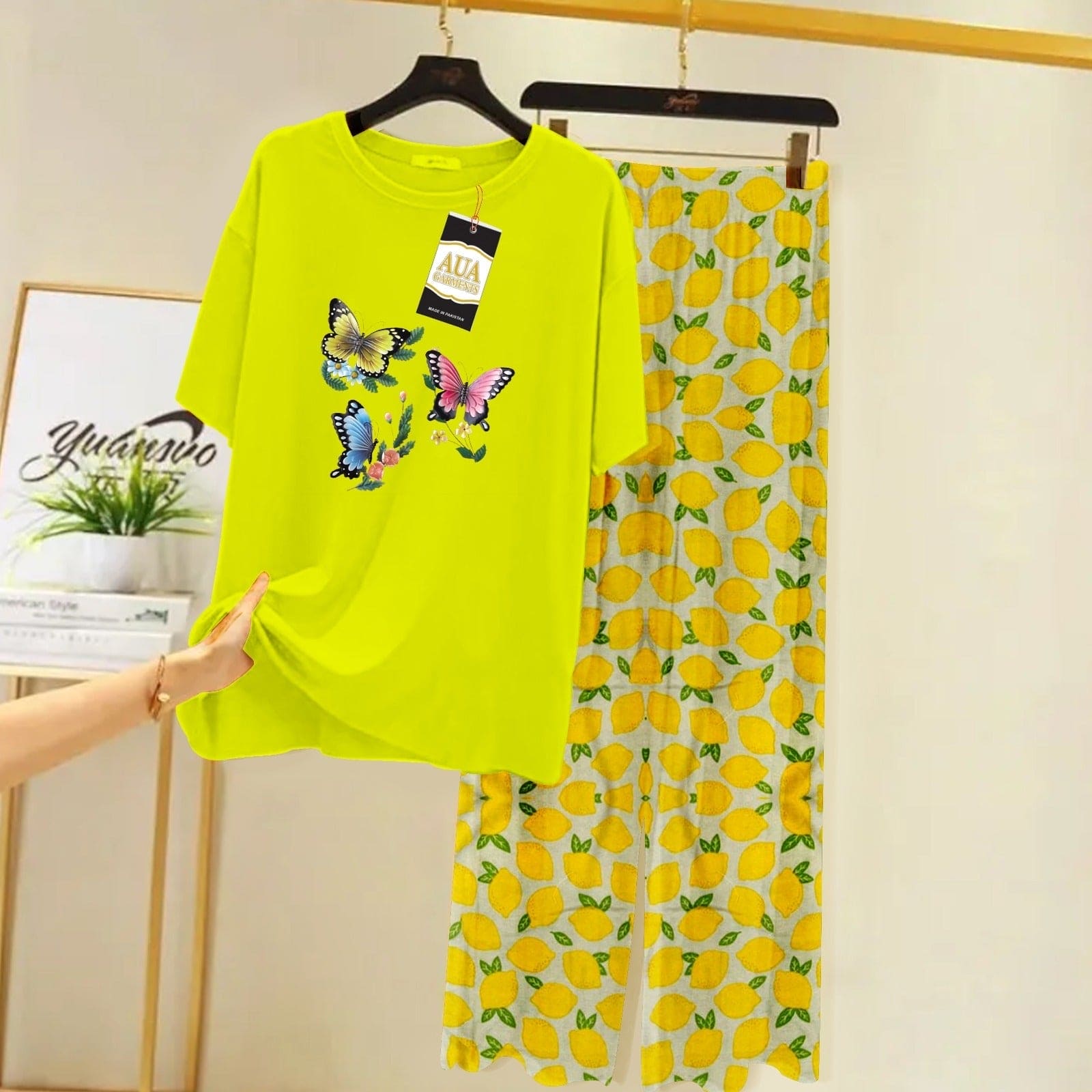 Butterfly Prints Summer Nightsuit, Comfortable Women Nightwear, Comfy Casual Round Neck Suit, Paneled Baggy Sleepwear