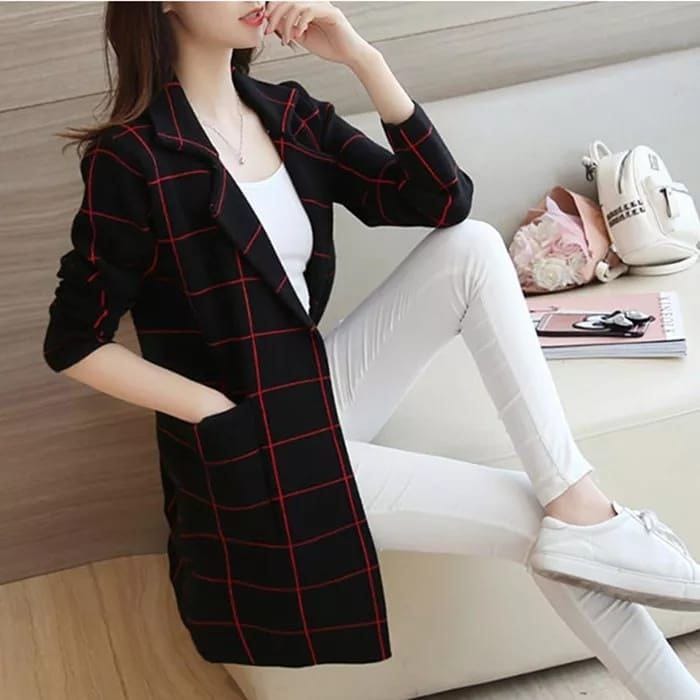 Women Collar Style Pocket Lining Printed Upper