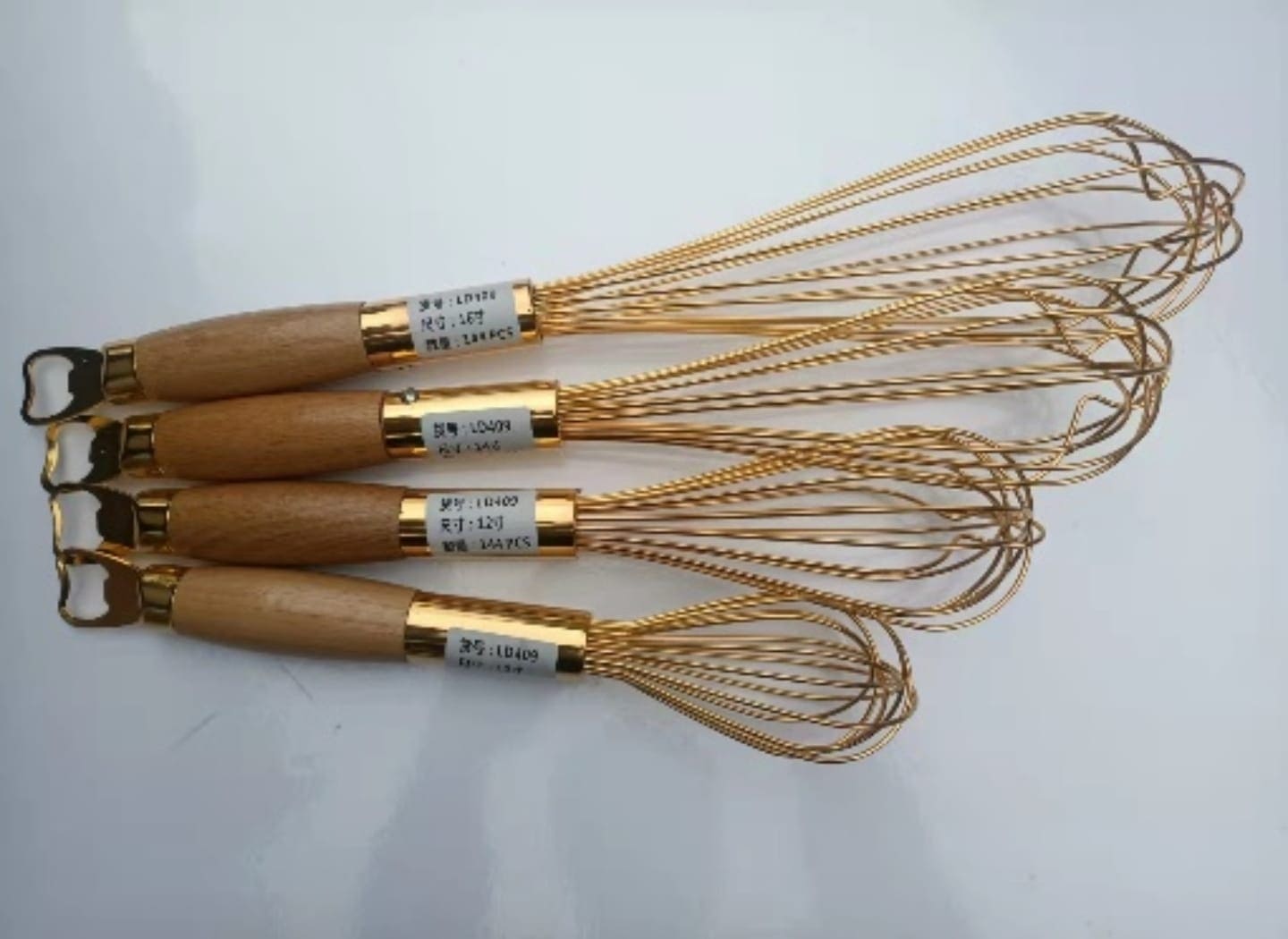 Gold Wooden Egg Beater, Balloon Wire Whisker, Kitchen Tool Cream Milk Egg Beater, Portable Handheld Egg Beater, Manual Whisk Dough Mixer Blender