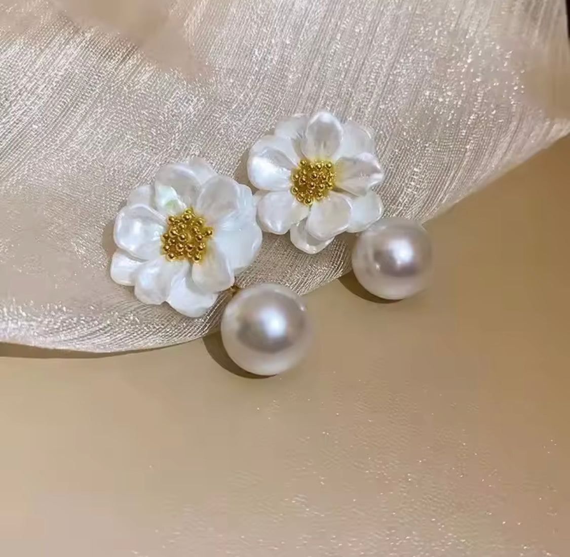 Elegant Pearl Flower Earrings, White Flower Stud Earrings, White Flower Pearl Earrings, Girl Women Ear Jewellery Accessories