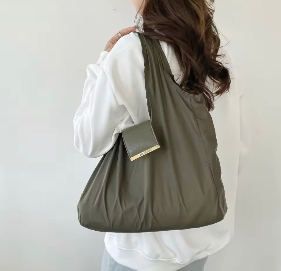 Foldable Mini Keychain Bag, Large Capacity Handbag, Expandable Reusable Bag