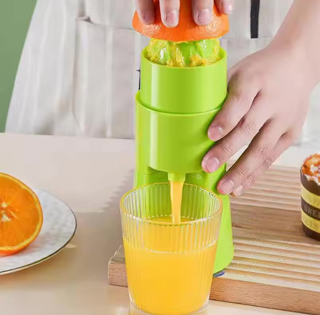 Multifunctional Juice Extractor, Portable Easy Clean Citrus Juicer, Leakproof Citrus Squeezer, Kitchen Accessories Tools