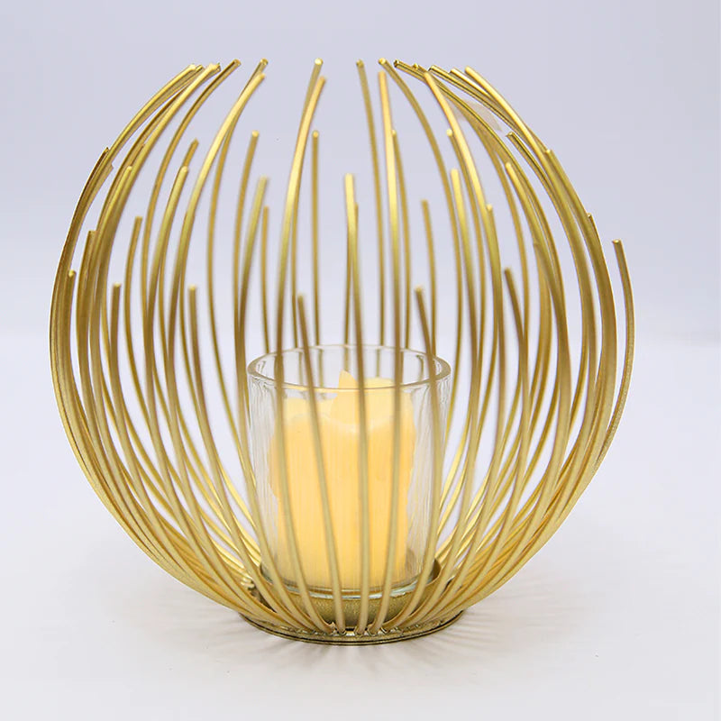 Geometric Metal Candle Holder, Gold Lantern Metal Candlestick, Nordic Home Decor Wrought Iron Candle Holder, Metal Crafts Modern Desktop Candle Holder, Metal Candlestick Wedding Bedroom Table Decoration