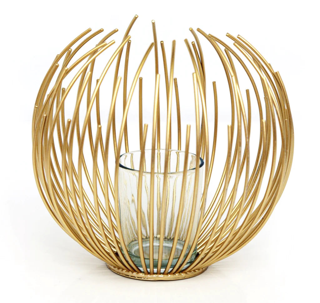 Geometric Metal Candle Holder, Gold Lantern Metal Candlestick, Nordic Home Decor Wrought Iron Candle Holder, Metal Crafts Modern Desktop Candle Holder, Metal Candlestick Wedding Bedroom Table Decoration