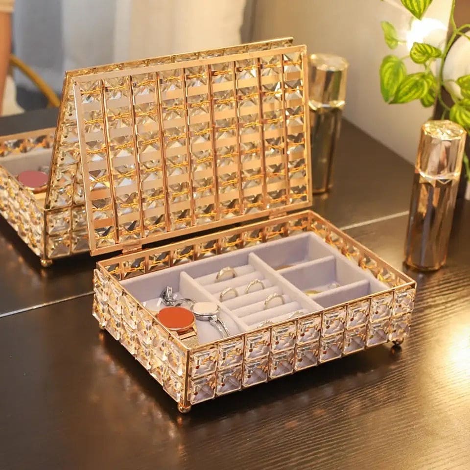 Cab Lock Crystal Jewellery Box, Portable Rectangular Crystal Jewellery Organizer, Desk Topper Decor Jewellery Display Case, Crystal Hollow Jewellery Holder, Nordic Personalized Jewellery Box