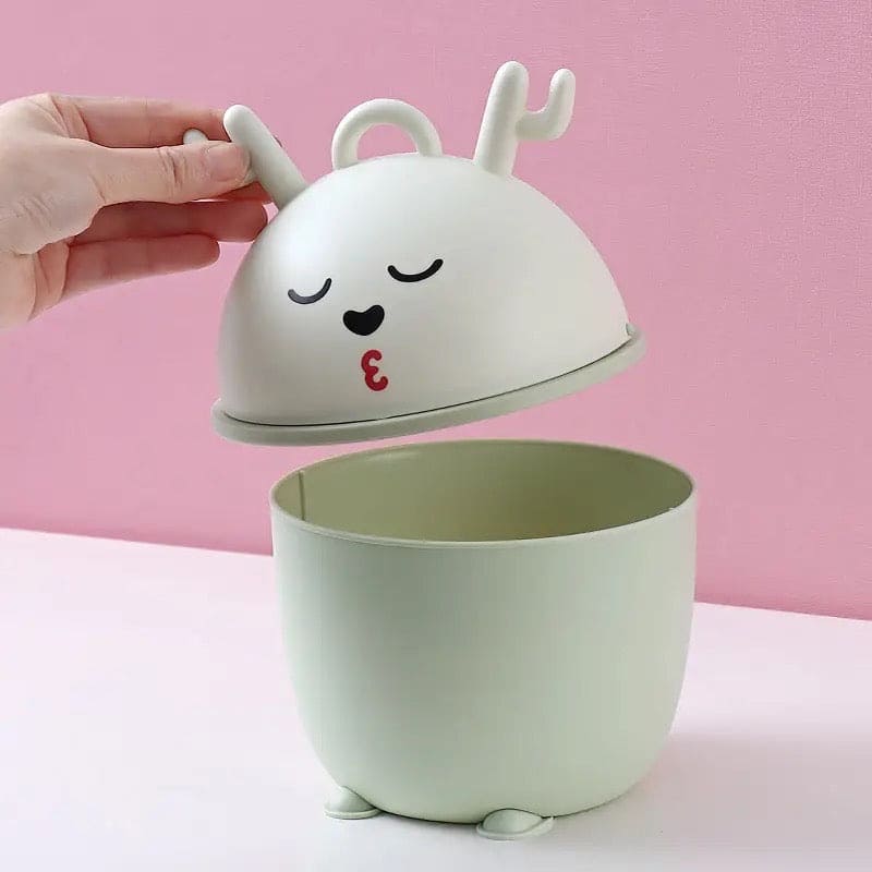 Cartoon Flip-top Trash Can, Mini Cute Desktop Trash Can, Paper Storage Basket Box with, Home Office Bathroom Trash Can, Waste Paper Trash Storage Bin, Garbage Storage Basket, Small Plastic Bin With Lid