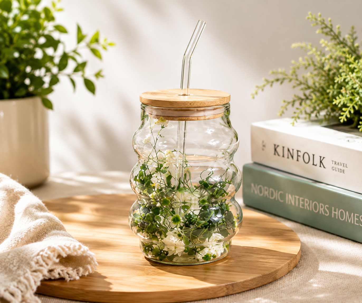 Floral Glass Tumbler with Bamboo Lid, Wavy Floral Glass Drinking Jar, Cute Floral Glass Cup with Bamboo Cover, Bubble Shape Glass Tumbler
