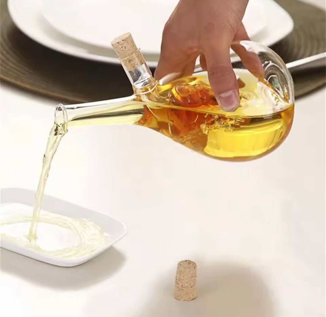 2 In 1 Transparent Glass Oil Bottle with Lid, Creative Double Mouth Glass Seasoning Oil Pot,  2 in 1 Kitchen Cruet Bottle with Cork Stopper