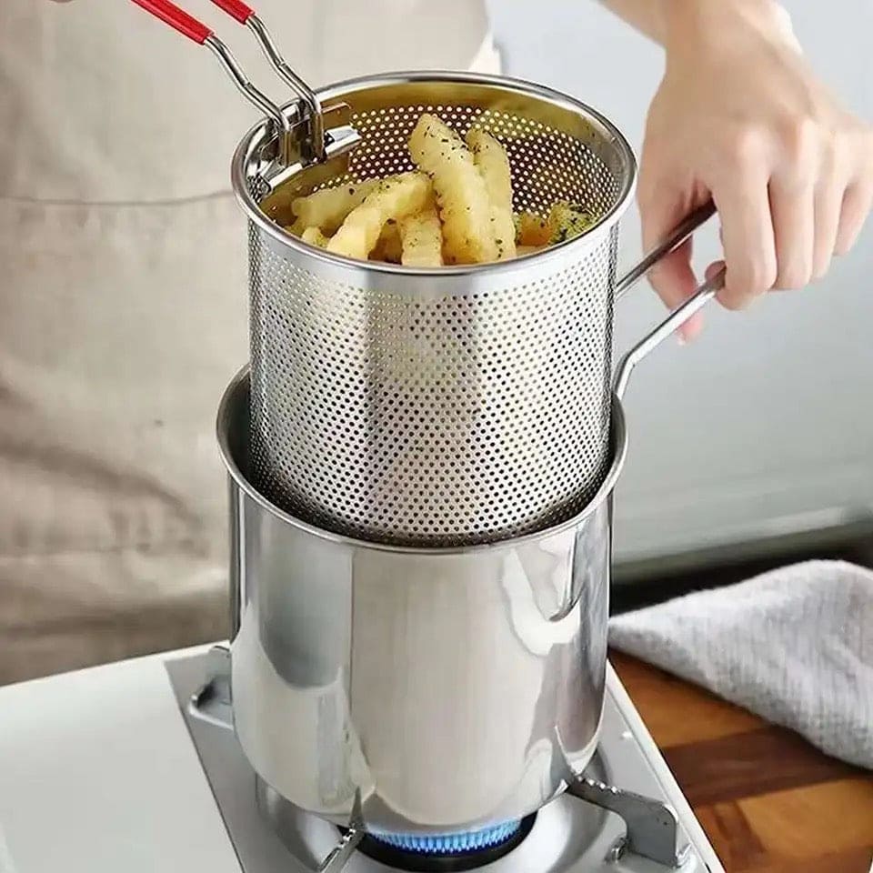 Kitchen Deep Frying Pot, Stainless Steel Kitchen Fryer With Strainer, Multipurpose Fries Fryer Chicken  Deep Frying Pot, Oil Residue Filtration Mesh Colander, Household Fryer with Filter Tempura Frying Pot, Steel Home Fryer Filter Utensil