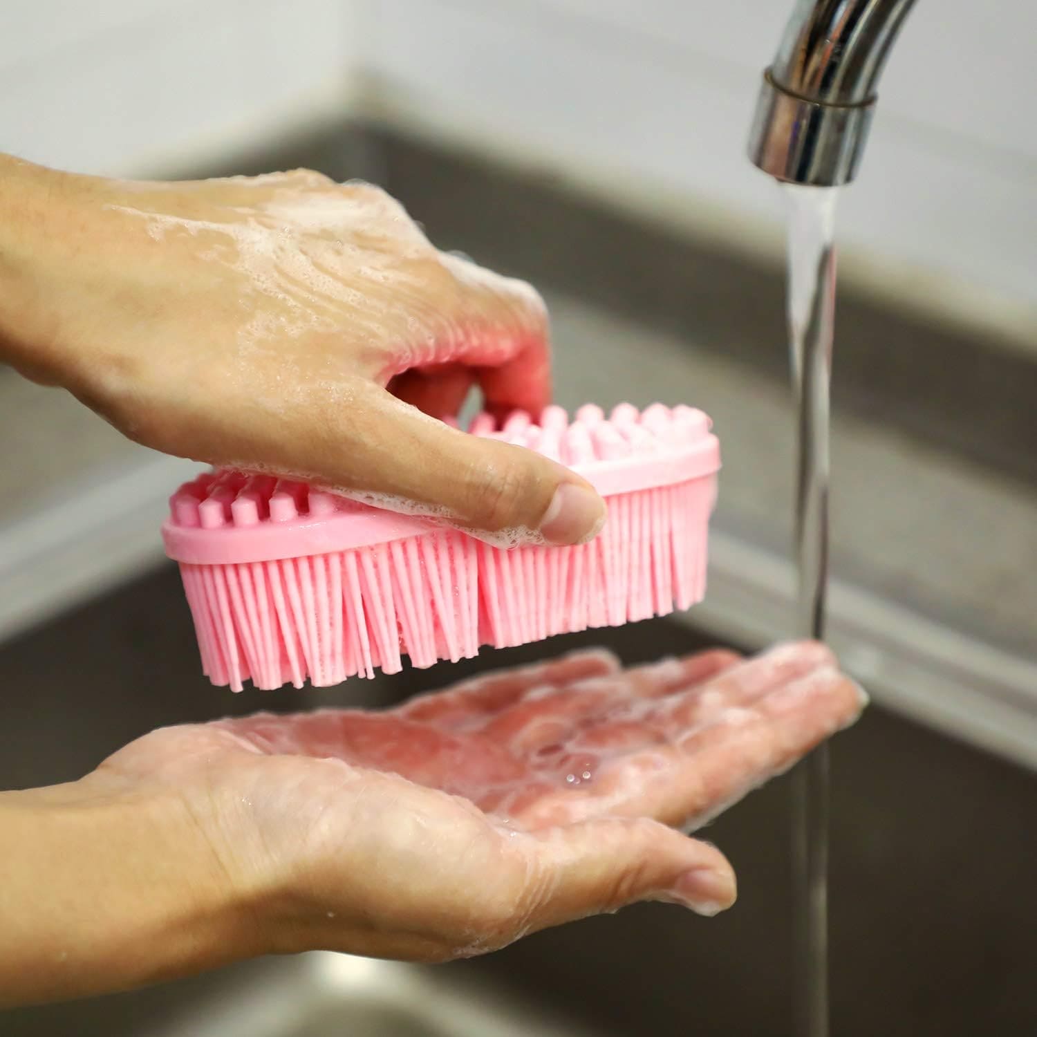 Silicon Baby Shower Brush, Soft Body Bath Wash Brush, Double-Sided Body Brush, Skin Exfoliating Loofah Brush, Shower Bath Body Brush