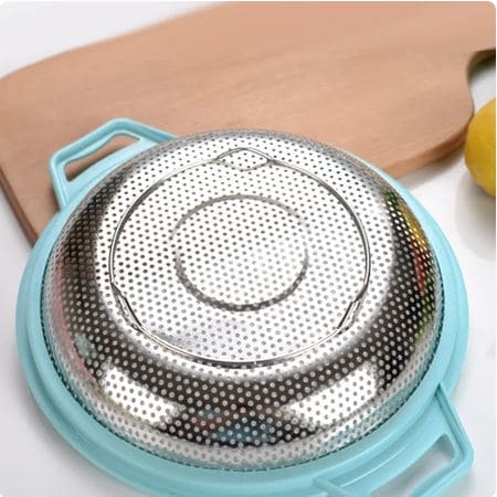 Generic Plastic Handle Steel Colander, Stainless steel Drain Pan Basket, Multipurpose Vegetable Washing Basket, Stainless Steel Rice Washing Sieve with Plastic Handle, Vegetable Fruit Clean Storage Basket