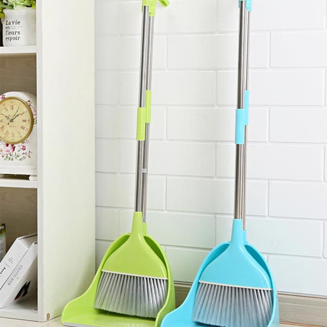 Broom And Dustpan Set, Soft Bristle Broom and Dustpan, Large Long Broom for Indoor/Outdoor Sweeping, Durable Removable Broom and Dustpan Stand, Household Plastic Broom, Dustpan Set, Broom Sweeping Artifact Wiper, Home Room Office Lobby Floor Use Dust Pan