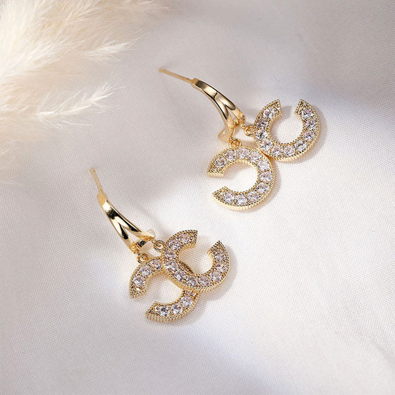Classy Shiny C Earrings, Luxurious Crystal Shiny Earrings, Double Circle Flash Zircon Stud Earrings, Shiny Drill Ear Clip Earrings For Women, Elegant Pearl Ear Cuff