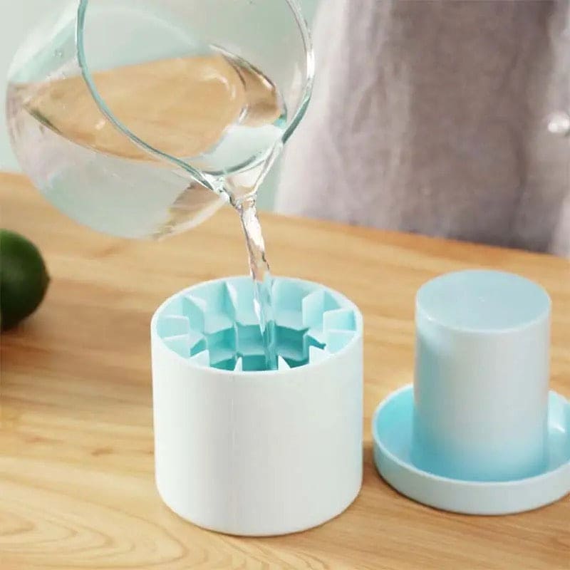 Mini Silicone Ice Bucket, Squishy Ice Cube Bucket, Quickly Freeze Silicone Ice Maker Ice Cup, Cylinder Ice Tray, Easy Release Press Type Ice Grid for Home Camping Travel, 3D Cylinder Silicone Ice Cube Tray, Decompress Ice Lattice
