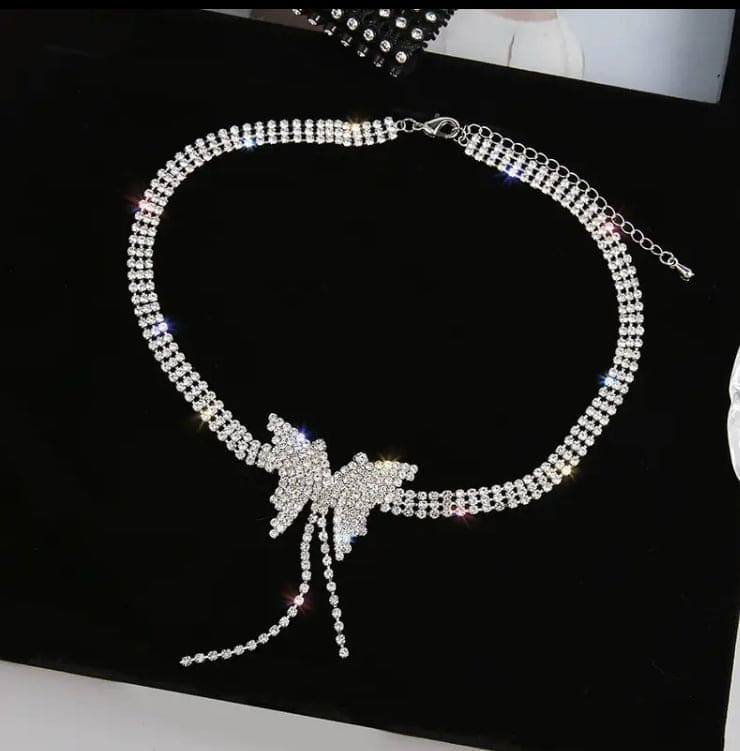 Butterfly Crystal Choker Necklaces for Women, Long Tassel Rhinestone Necklaces, Luxurious Butterfly Pendant Necklace, Sparking Crystal Pave Butterfly Pendant, 3D Butterfly Pendant Necklace