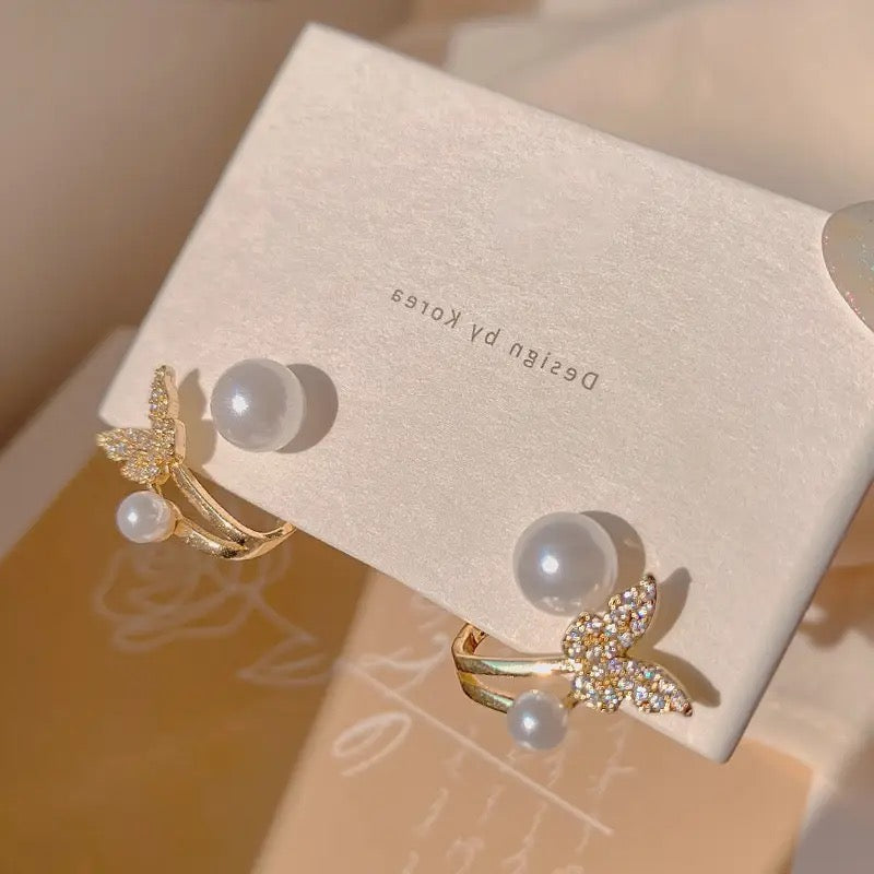 Trendy Simulated Pearl Butterfly Earrings, Small Back Hanging Style Earrings, Luxury Butterfly Pearl Crystal Earrings, Pearl Shell Butterfly Stud Ear Cuff, Simple Temperament Fashion Earrings For Women
