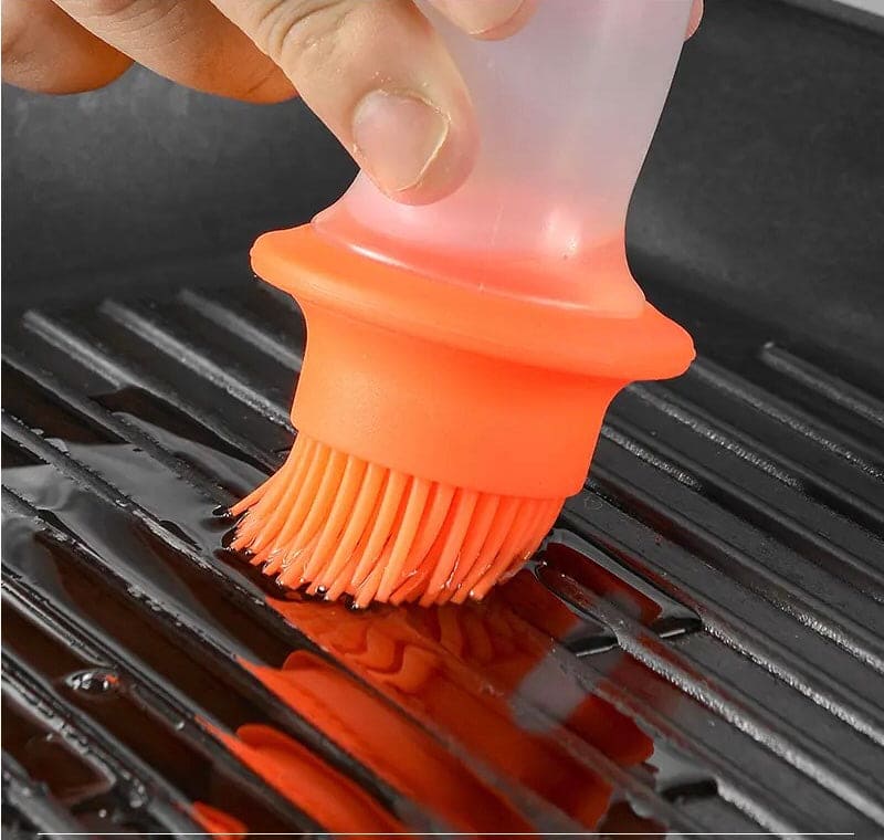 Acrylic Oil Bottle With Brush, Silicone BBQ Grill Oil Bottle With Brush, Multipurpose Cooking Oil Dispenser, Vinegar Pump Spray Dispenser with Brush, Portable Baking Cooking Oil Butter Seasoning Brush Bottle, Squeeze Type Condiment Container
