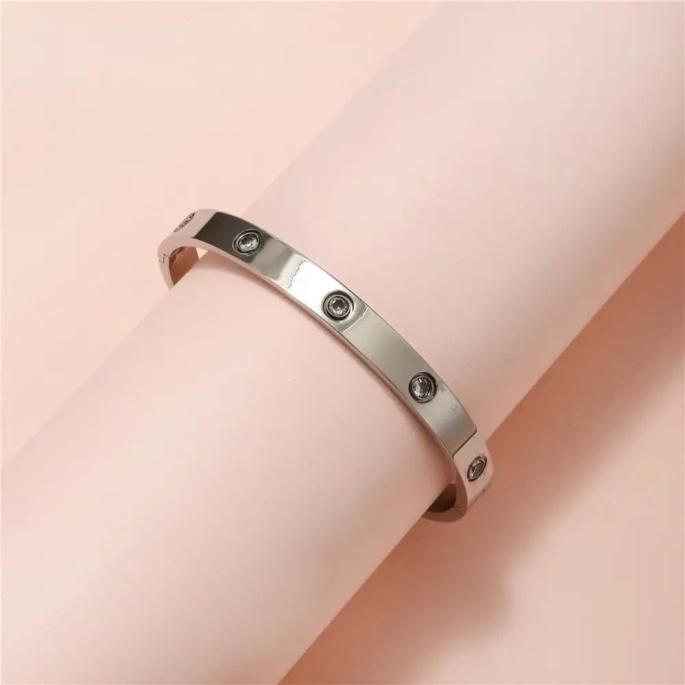 Luxury Cartier Bracelet Beautiful Lovers Bracelets Woman