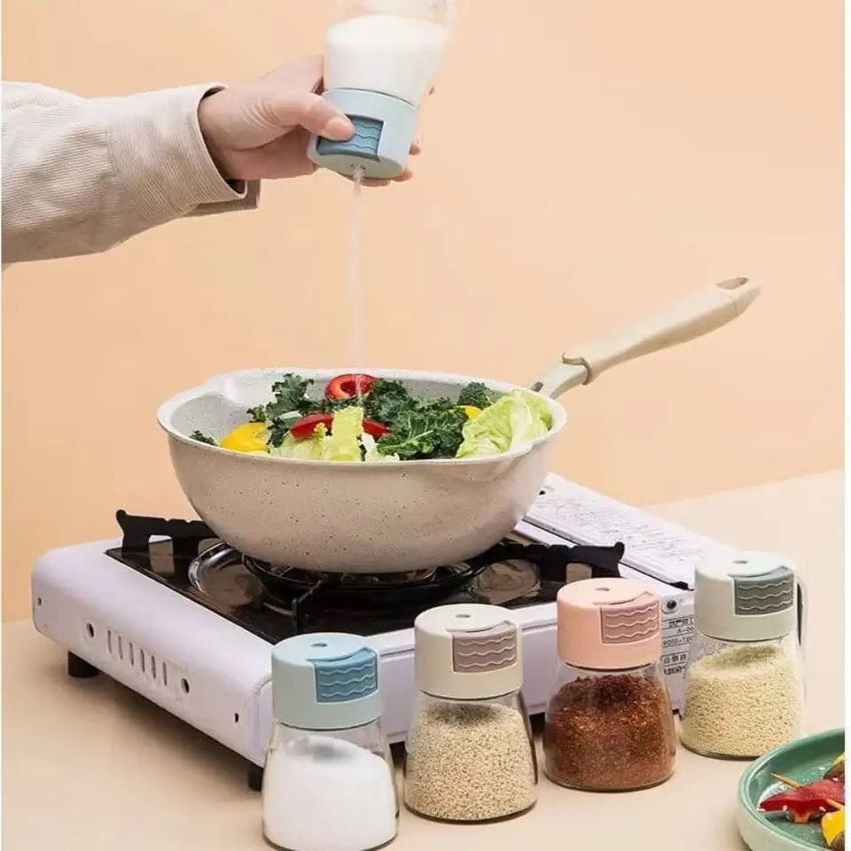 Metering Salt Shaker, Quantitative Salt Shaker, Press Salt Shaker, Seasoning Spice Jar Can, Kitchen Spice Seasoning Bottle, Push Type Salt Dispenser, Cap Sealed Cruet Condiment Seasoning Jars