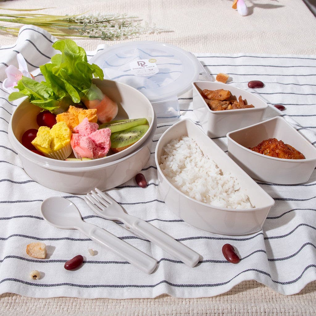 Partition Lunch Box, Reheatable Food Box, Plastic Divided Food Storage With Spoon, Portable Food Grade Plastic Lunch Box, Plastic Partition Bento Box with Lid, 820ml Round Shape Detachable Bento Box