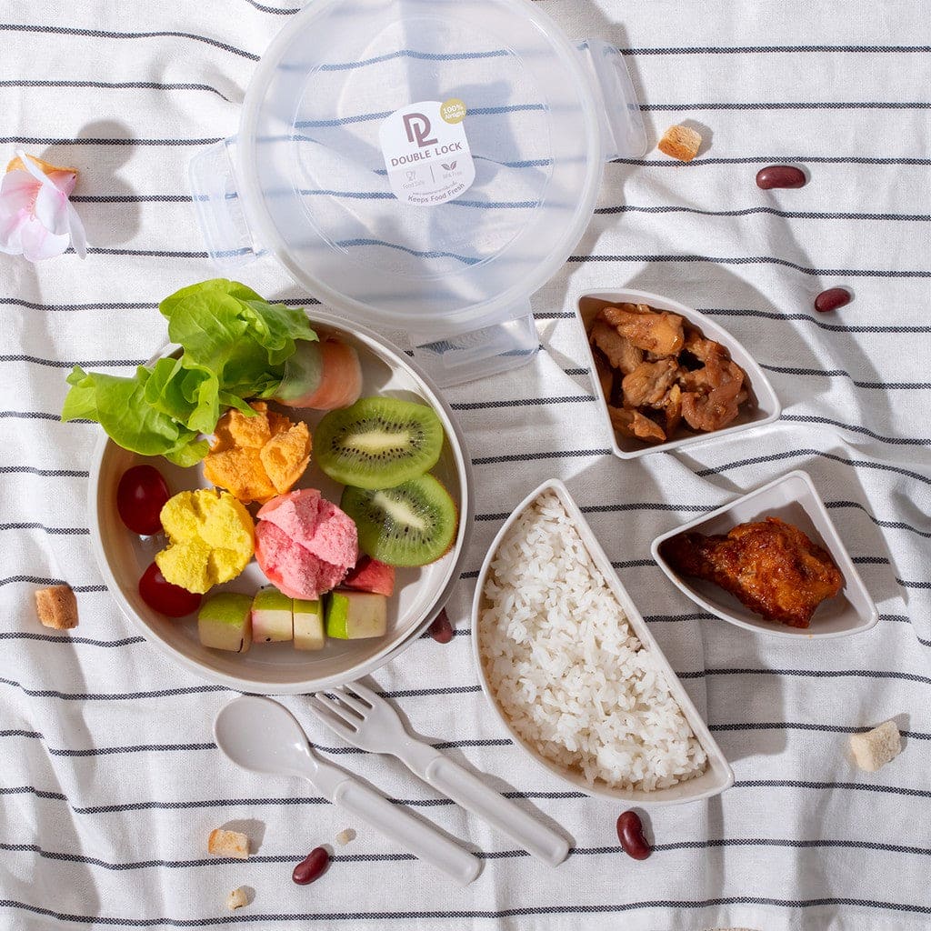 Partition Lunch Box, Reheatable Food Box, Plastic Divided Food Storage With Spoon, Portable Food Grade Plastic Lunch Box, Plastic Partition Bento Box with Lid, 820ml Round Shape Detachable Bento Box