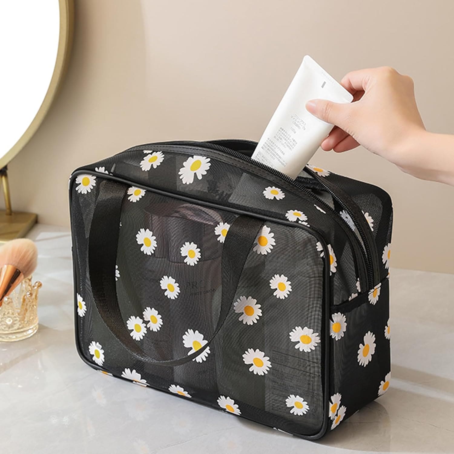 Set Of 2 Daisy Mesh Makeup Bag, Large Capacity Portable Travel Wash Bag, Cute Daisy Pattern Women Zipper Make Up Case, Multipurpose Hot Spring Mesh Bag, Wardrobe Suitcase Pouch