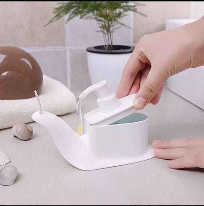 Snail Shape Liquid Soap Dispenser, Portable Cartoon Soap Storage Box, Shower Shampoo Dispenser For Bathroom, Press Type Liquid Soap Dispenser