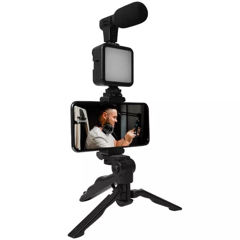 Portable Smart Vlogging Video Kit With Microphone Bracket, LED Selfie Light, Go Viral Vlogging Kit