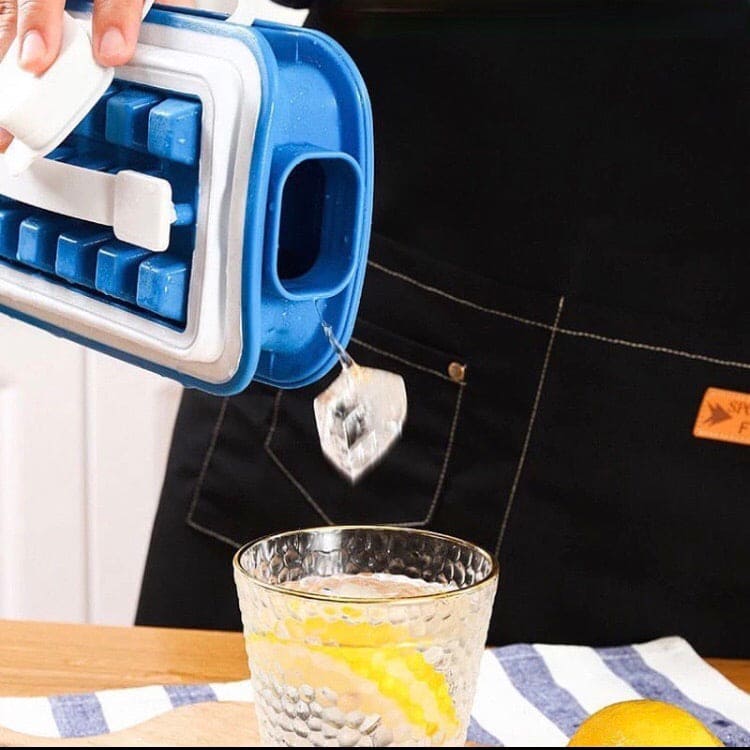 2 In 1 Folding Ice Tray, Blue Folding Ice Box, Silicone Ice Lattice Mold Water Bottle