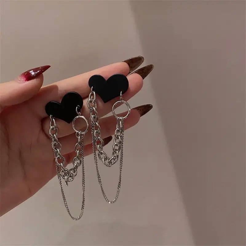 Silver Black Heart Earrings, Hip Hop Black Heart Tassel Chain Earrings, Vintage Black Heart Shape Earrings, Hi Hop Cool Girl Earrings