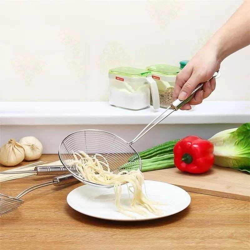 Home Kitchen Strainer, Stainless Steel Oval Skimmer, Oil Pot Food Filter, Round Stainless Steel Frying Food Colander With Long Handle, Dumplings Chaffy Dish Strainer, Kitchen Noodle Scoop Fried Strainer, Wire Fine Mesh Oil Strainer