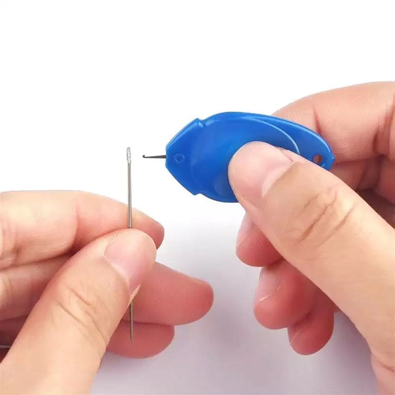 3 Pcs Easy Needle Thumb Threader, Automatic Thread Sweing Tool, Threader Elderly Guide Needle Easy Device