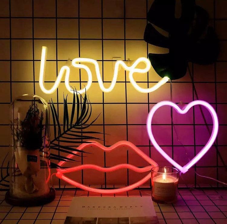 USB Battery Operated Creative Neon Led Lights, LED Decor Night Light, Love Neon Signs for Wall Decor