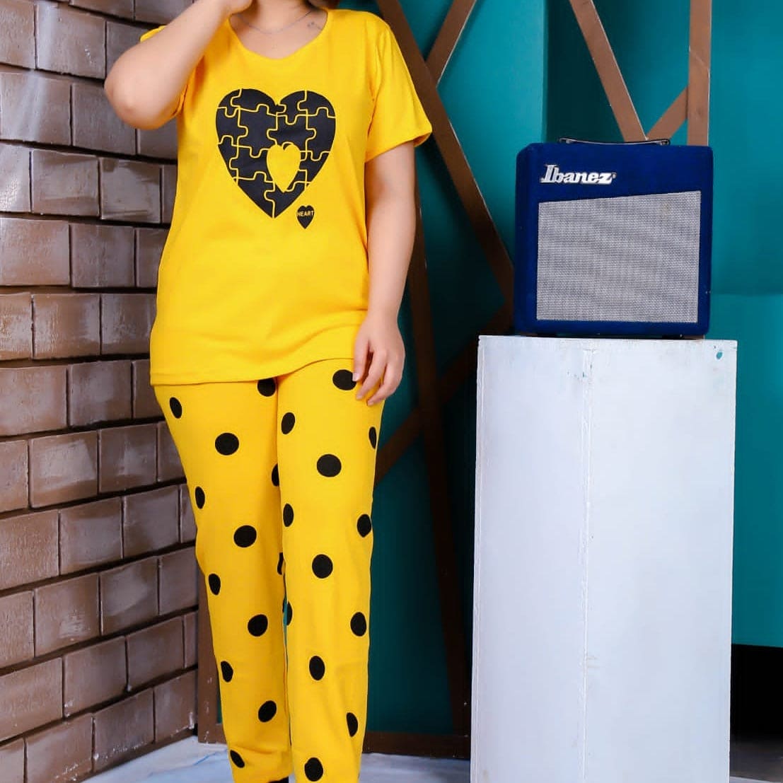 Polka Dots Heart Print Half Sleeves Nightsuit For Women