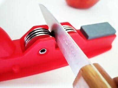 3 in 1 Handheld Stainless Steel Knife Sharpener, Knife Filer For Cutting, Knives Sharpener With Small Stone Built In, Manual Kitchen Knife Sharpening Tool For all Knives,