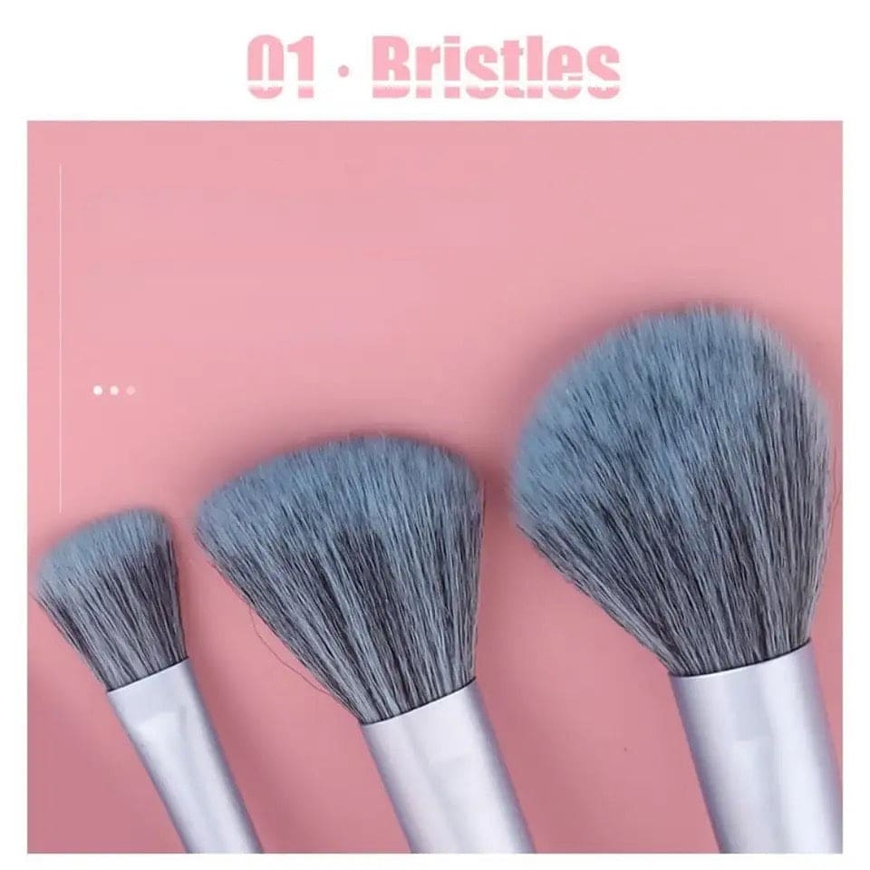 Set Of 6 Sweet Queen Makeup Brushes, Soft Makeup Brush, Cosmetic Brush With PVC Bag, Portable Travel Women Makeup Brushes Set, Soft Hair Blending Eye Makeup Brushes Set with Case