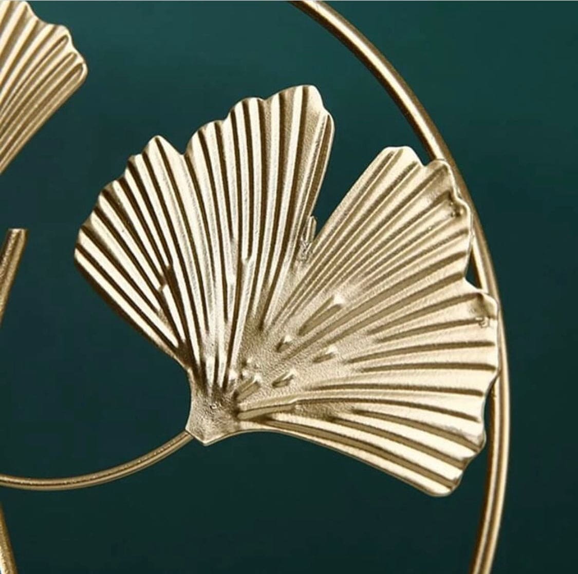 Metal Brass Golden Gingko, Mons tera Leaves Sculptor, Desktop Ornament Home Décor