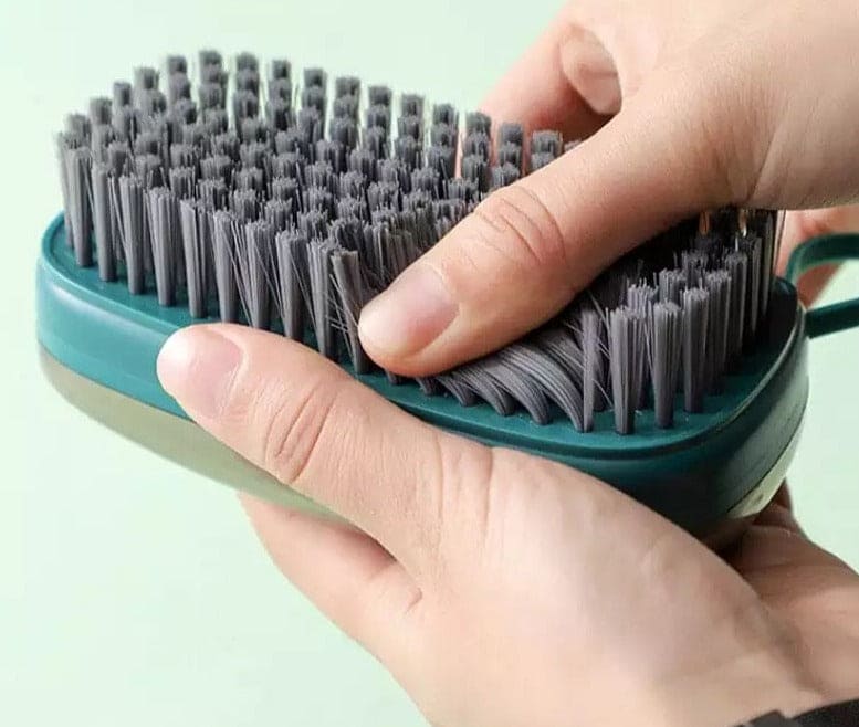 Multifunctional Laundry Brush, Liquid Soap Dispenser Hydraulic Scrub Brush, Laundry Clothes And Shoes Scrubbing Brush, Household Cleaning Brush