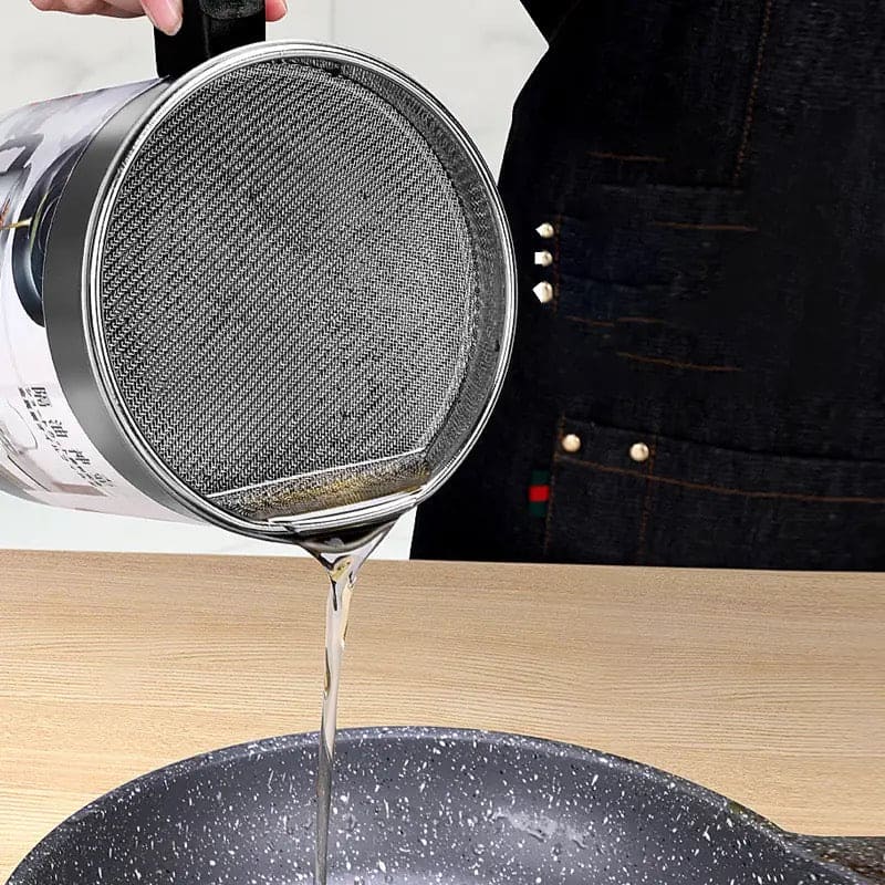 Stainless Steel Oil Filter Pot,  Kitchen Oil Separator And Storage Can With Fine Mesh Strainer, Oil Trap with Lid, Strainers Pot Oil Bottle, Filter Oils Separator Lard Tank,  Kitchen Cooking Tools