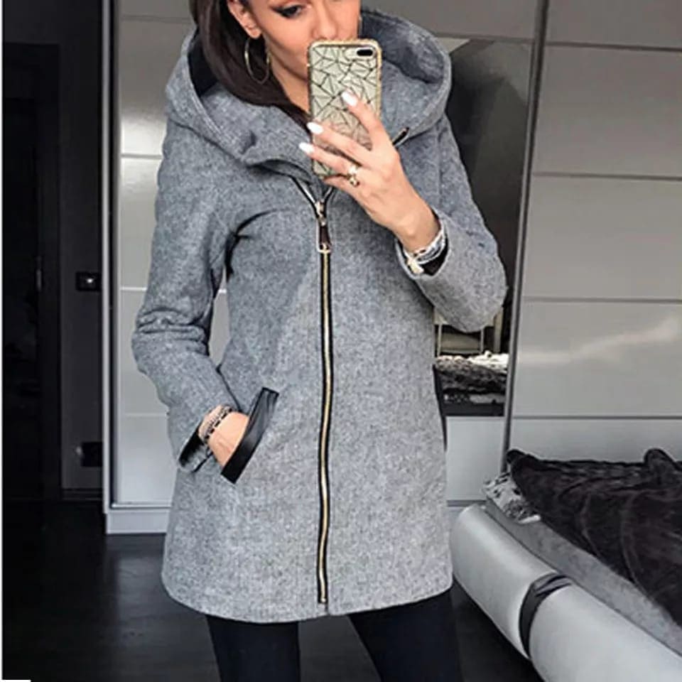 Women's Zip-Up Hoodie With Leather Patch Pocket,  Women's Full-Zip Fleece Lined Hoodie, Fabric Two Fleece Best For Winters