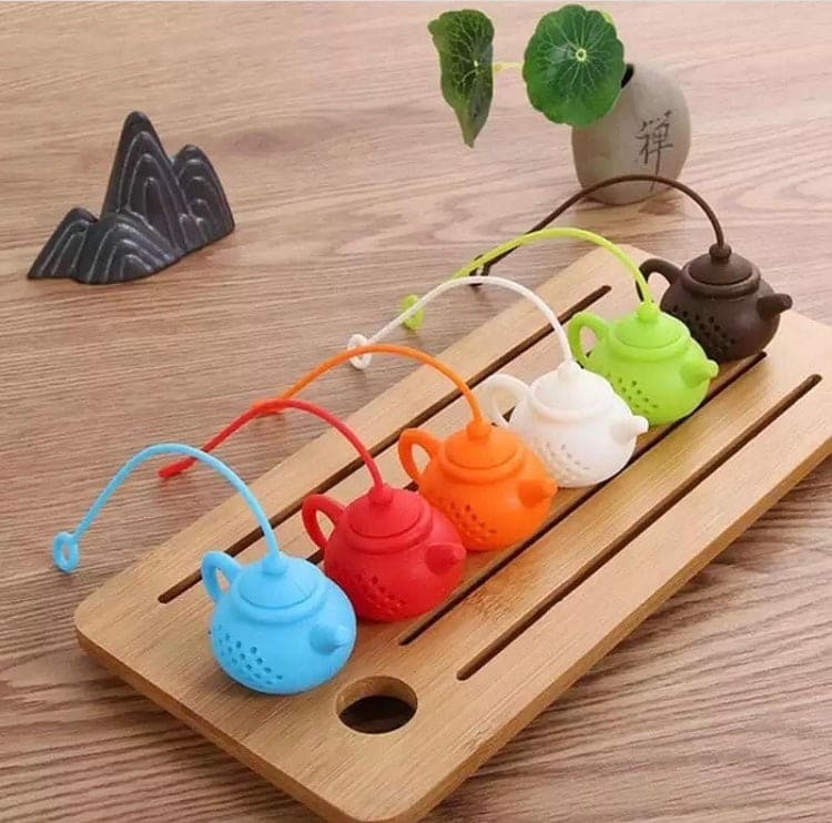 Creative Kettle Shape Silicone Tea Infuser, Reusable Tea Coffee Strainer, Teapot Shape Tea Filter